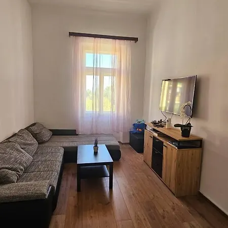 Leo Apartmán *