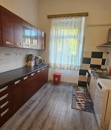 Leo Apartmán *
