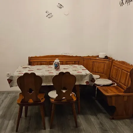 Leo Apartmán Pula