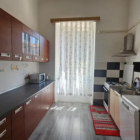 Apartament Leo